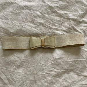 Lilly Pulitzer stretchy gold bow belt